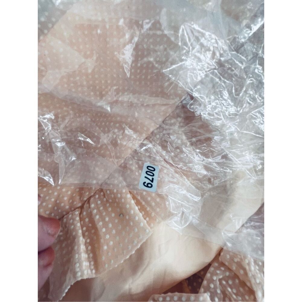 Vintage pale pink size XS Swiss dot sheer sleeves cropped jacket. - Picture 7 of 7